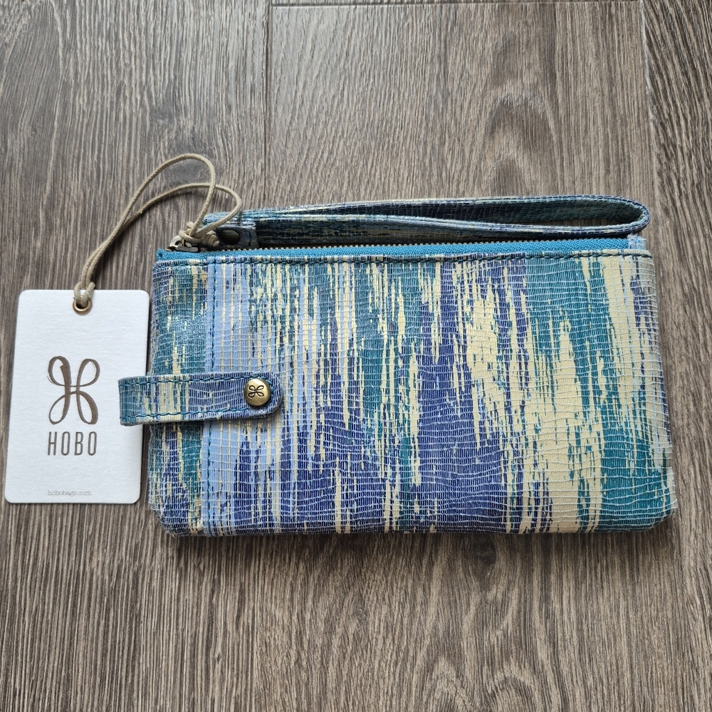 Hobo King Wristlet Leather Cracked Glass Blue Gold Turquoise NEW